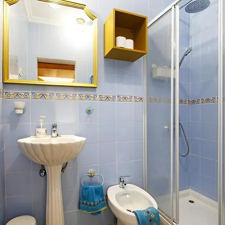 Abundia House Villa *